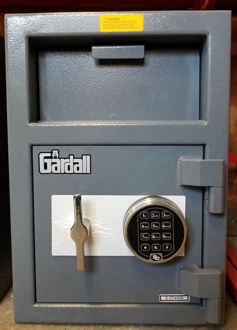 are all guardall safes leave factory with same combination
